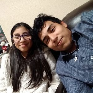 Meet your Posher, Lozada